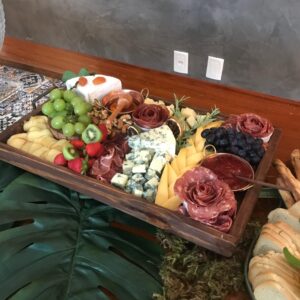 Tábua de Frios Gourmet - Tamanho G (Serve até 7 Pessoas)